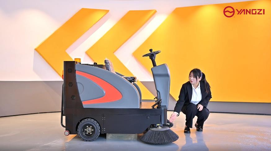 工業掃地車的適用范圍和場所有哪些