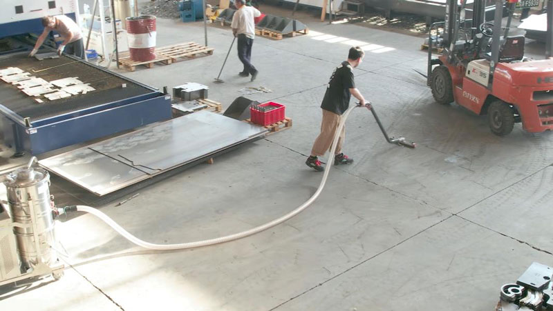 用于鋼鐵廠和鑄造廠的FC工業防爆吸塵器